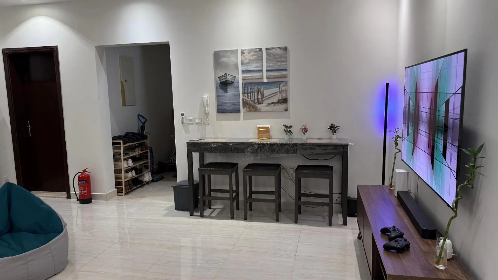 Urban Bunks Hostel - سرير في غرفة مشتركة Riyadh Saudi Arabia