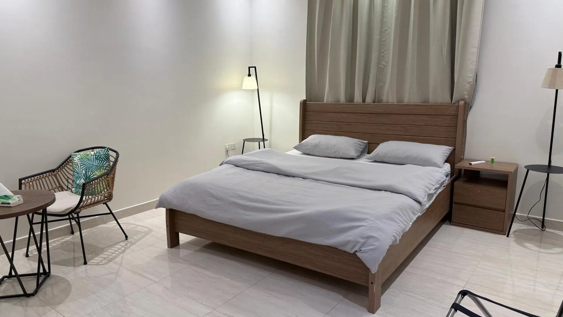 Urban Bunks Hostel - سرير في غرفة مشتركة Riade
