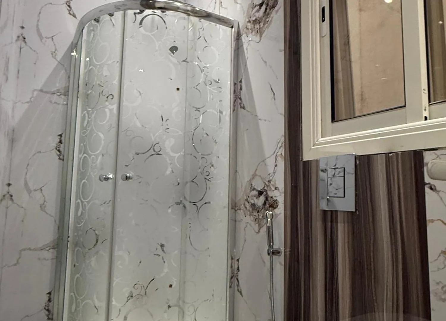 Urban Bunks Hostel - سرير في غرفة مشتركة Riyadh Saudiarabien